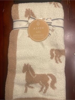 Aspen Baby Cream & Tan Horse Baby Blanket